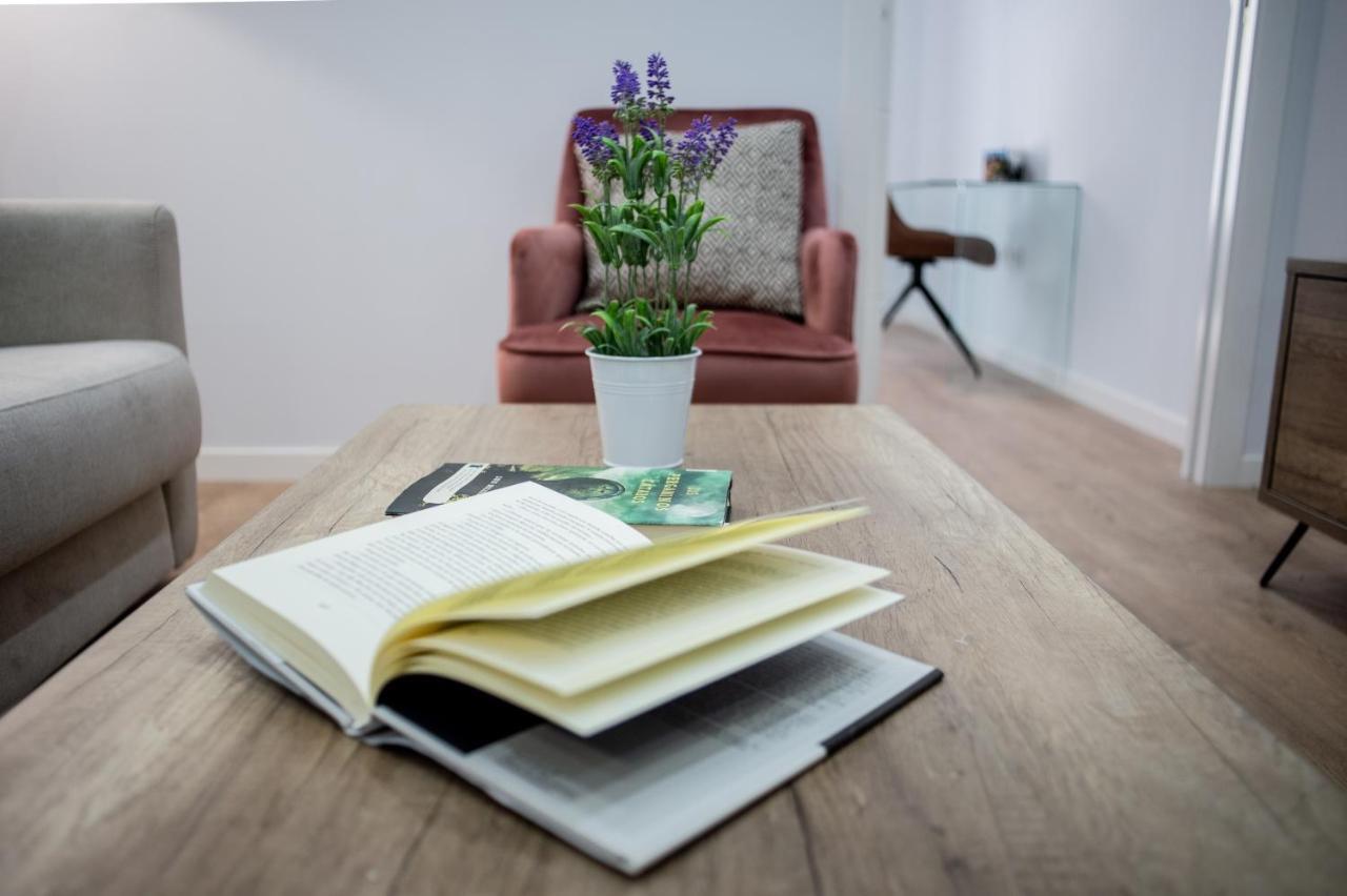 Apartamentos Turisticos Moret11-1B Caceres Ngoại thất bức ảnh