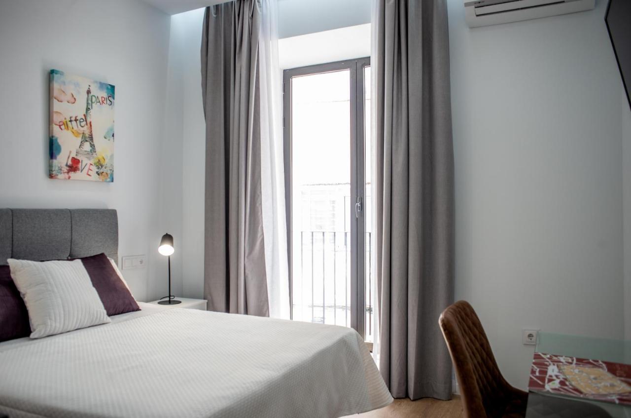 Apartamentos Turisticos Moret11-1B Caceres Ngoại thất bức ảnh